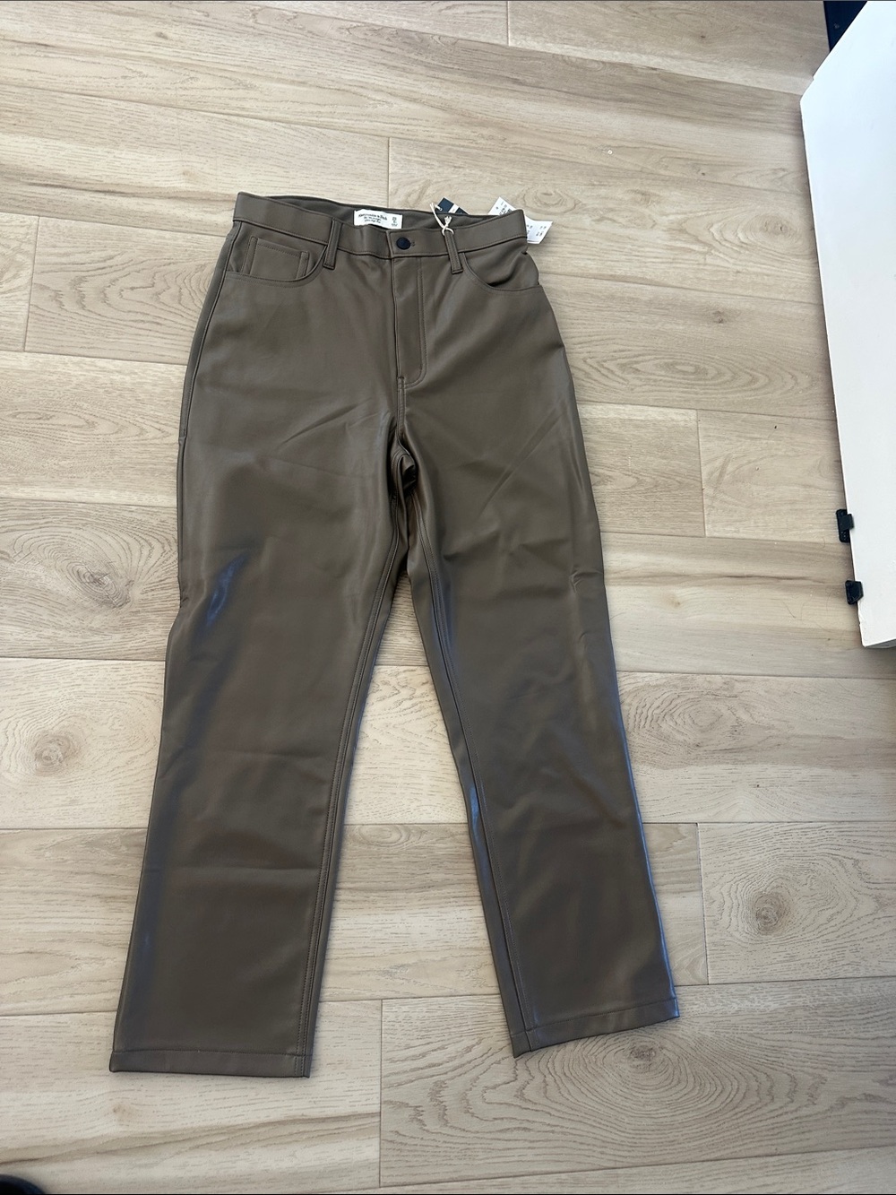 Abercrombie & Fitch Olive Brown Straight-Leg Faux Leather Pants